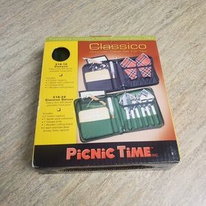 NIB Picnic time Gourmet travel set for 2